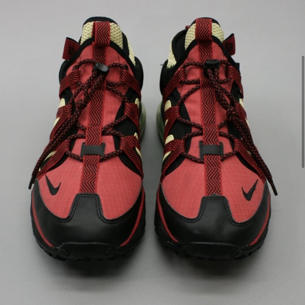 2018
Air Max 270 Bowfin 'University Red